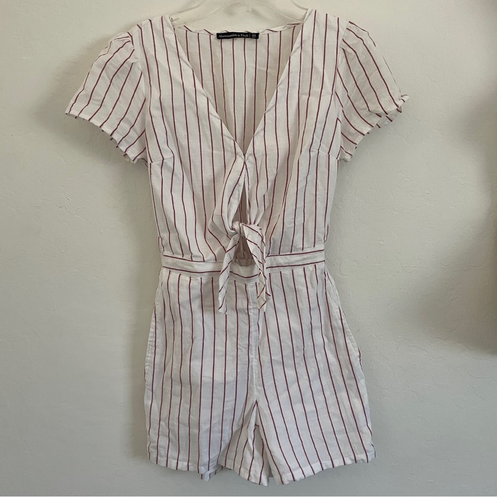 Abercrombie Romper (pockets)